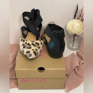 NIB Never worn Sugar Flats Size 6!